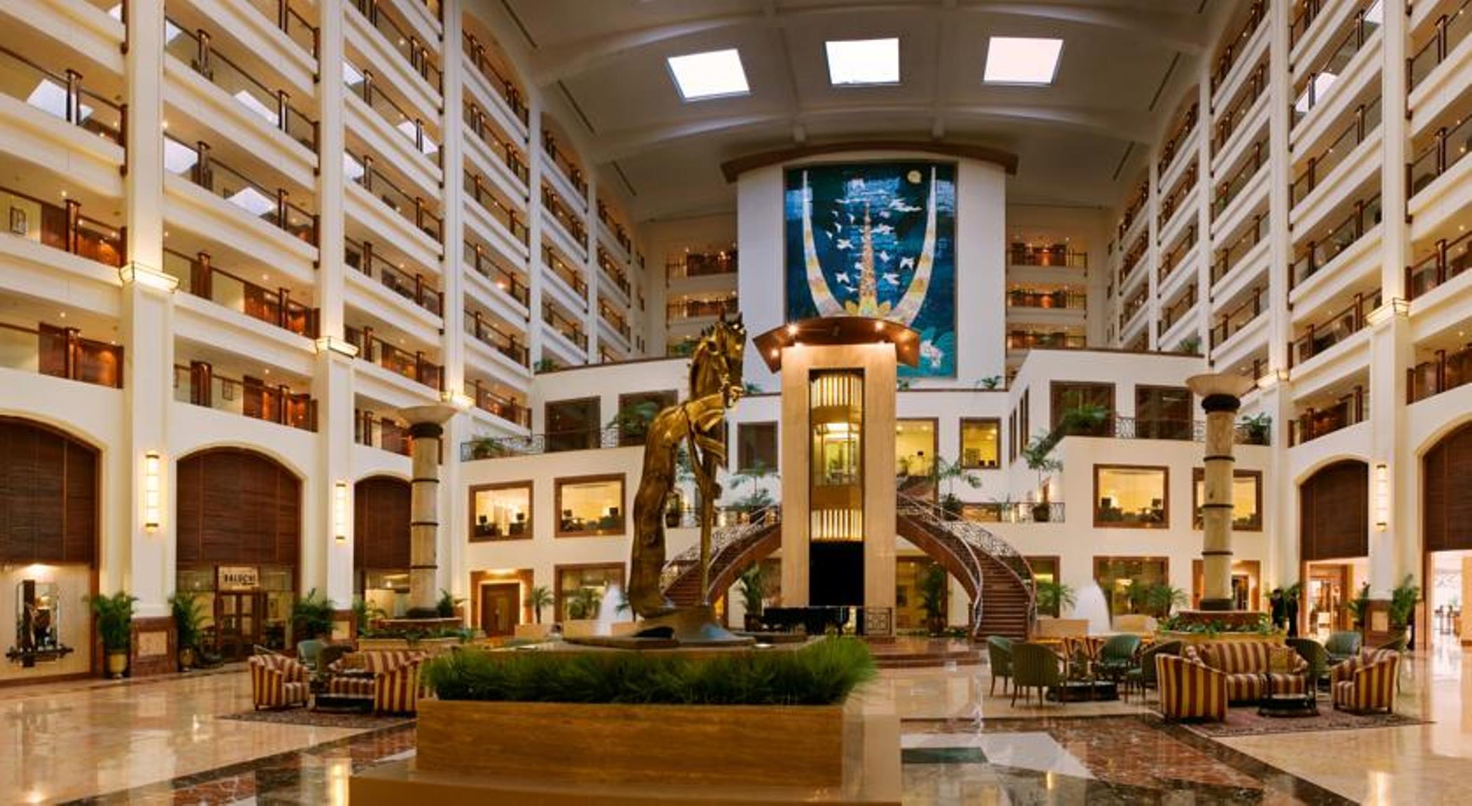 เดอะ ลลิต มุมไบ Hotel ภายนอก รูปภาพ The interior of the hotel